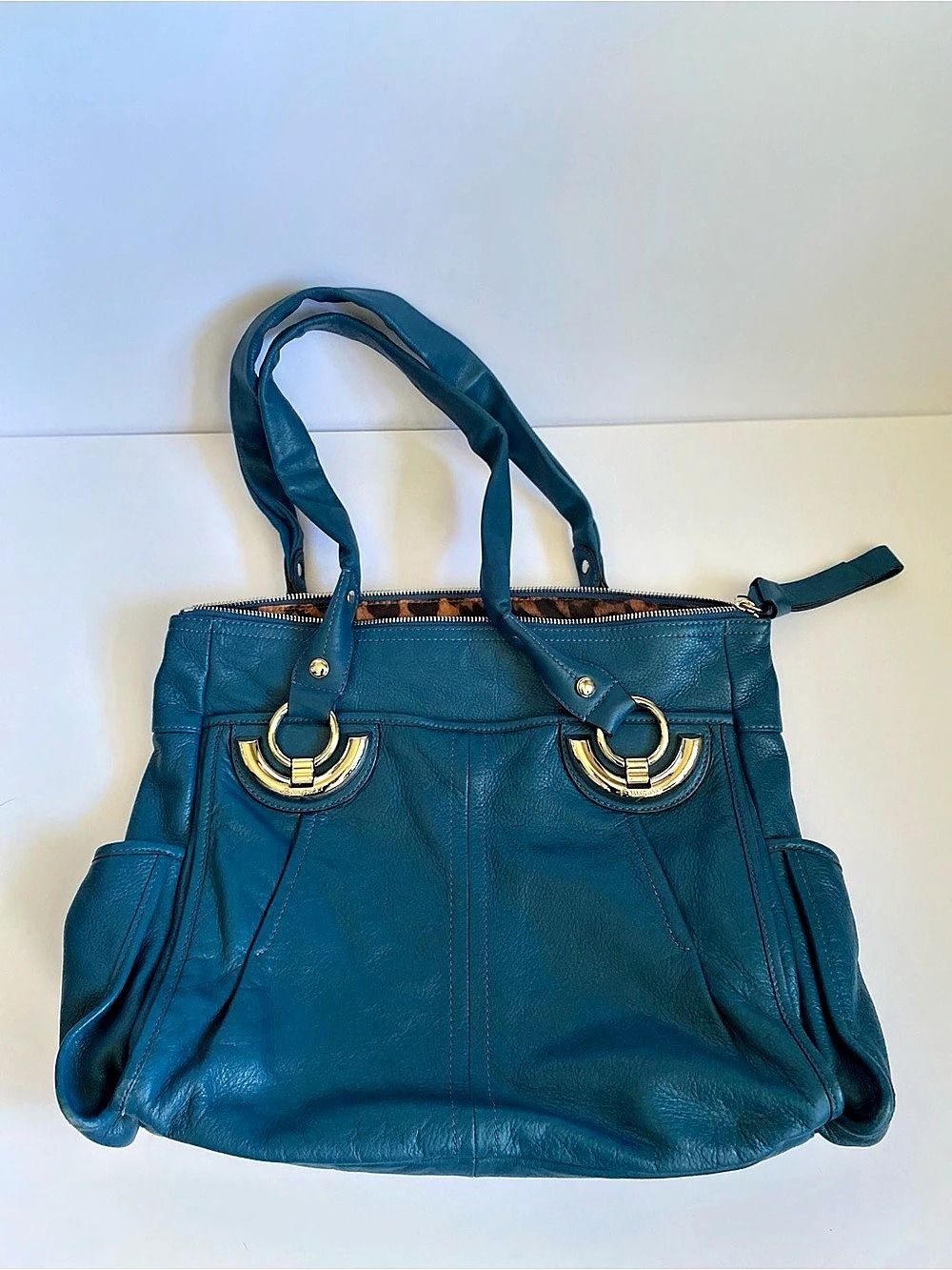 B makowsky Leather Tote in Blue